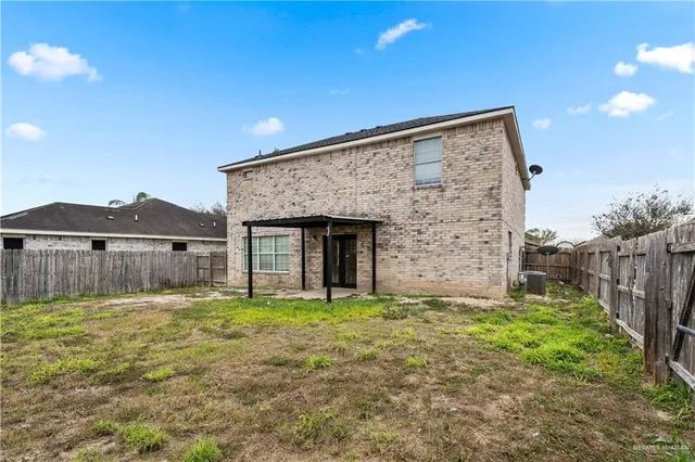 $2,095 | 4416 Thunderbird Avenue, McAllen, TX 78504