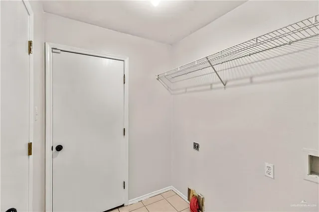 $2,095 | 4416 Thunderbird Avenue, McAllen, TX 78504