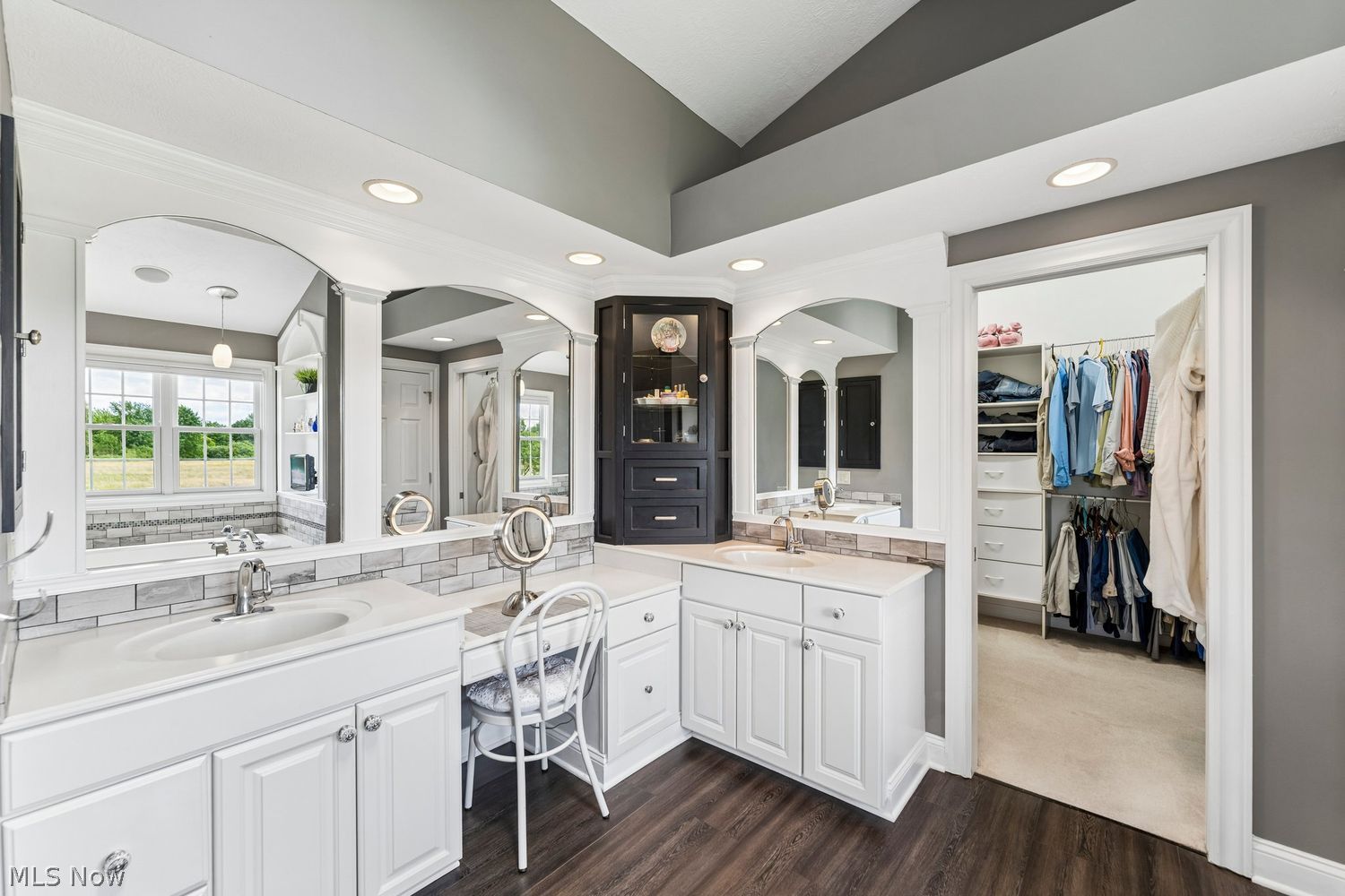 2271 Granger Road Medina, OH 44256 - Photo 24 of 48
