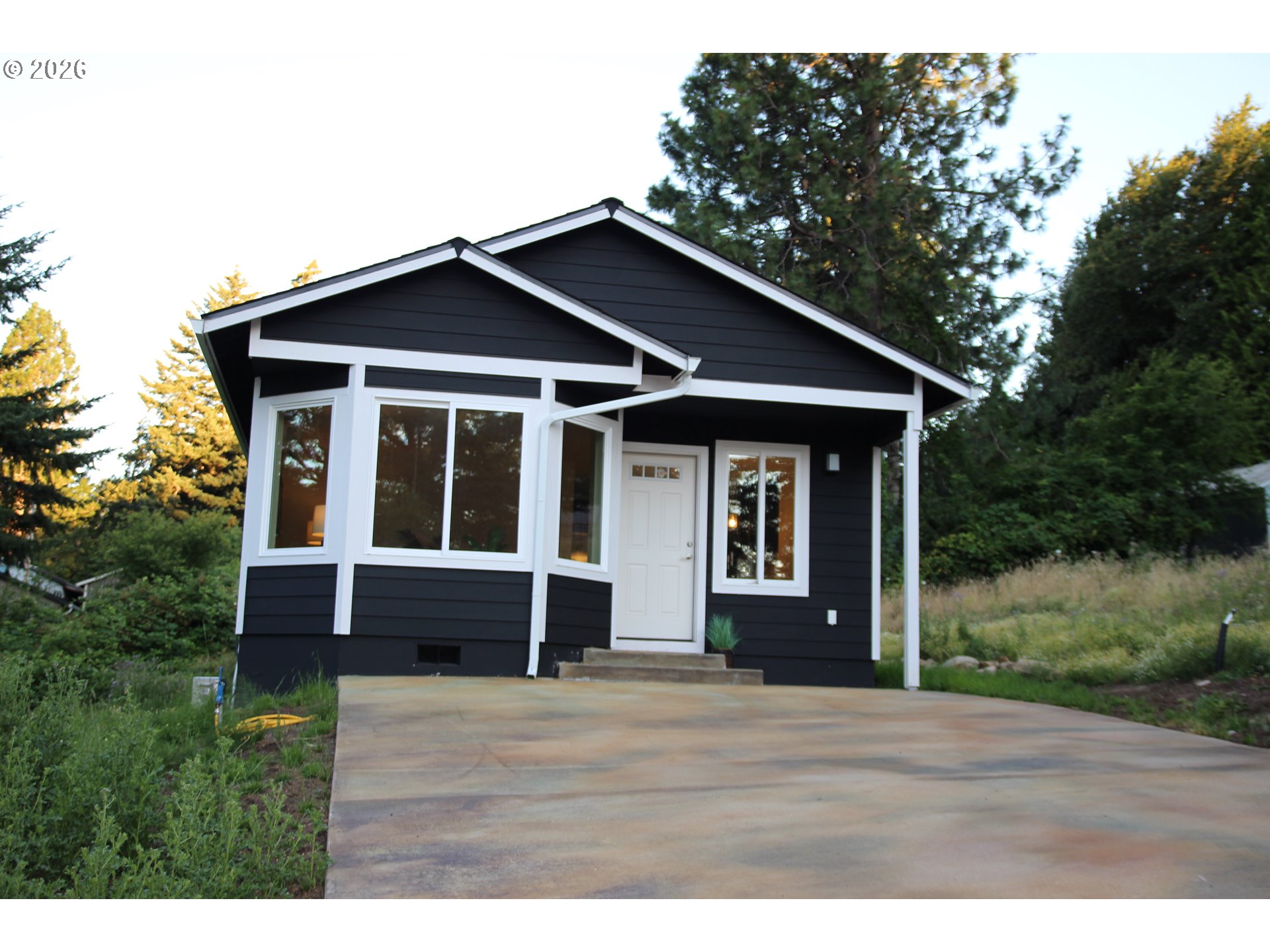 201 Northwest Maple Alameda Stevenson, WA 98648 - Photo 1 of 12