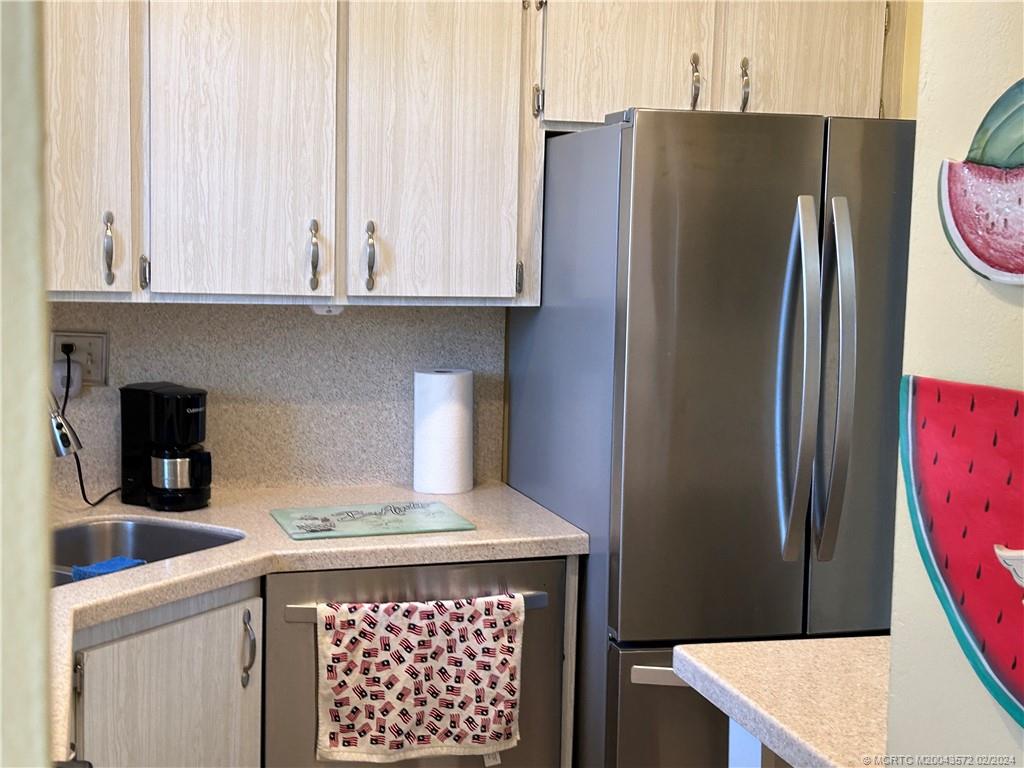 1901 Southwest Palm City Road, Unit 1H Stuart, FL 34994 - Photo 10 of 21 Gallery Image 10