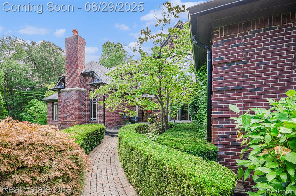 6040 North Rochester Road Rochester Hills, MI 48306 - Photo 6 of 45