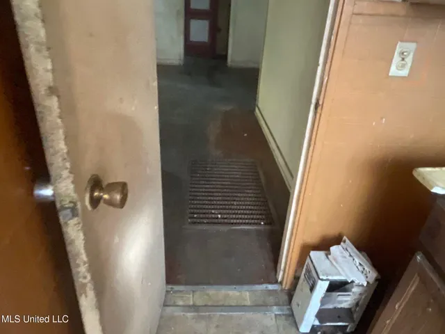 $8,500 | 3715 19th Court, Meridian, MS 39307