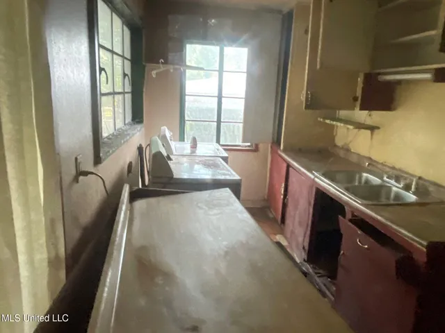 $8,500 | 3715 19th Court, Meridian, MS 39307