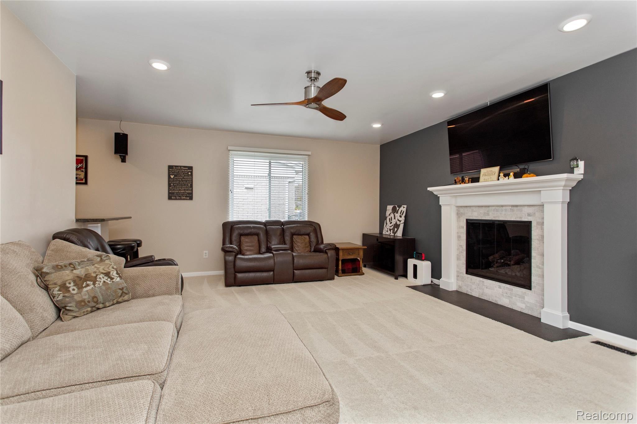 42452 Proctor Road Canton, MI 48188 - Photo 18 of 35 18.jpg