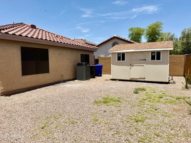 $1,995 | 2358 East Peach Tree Drive, Chandler, AZ 85249