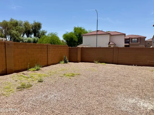 $1,995 | 2358 East Peach Tree Drive, Chandler, AZ 85249