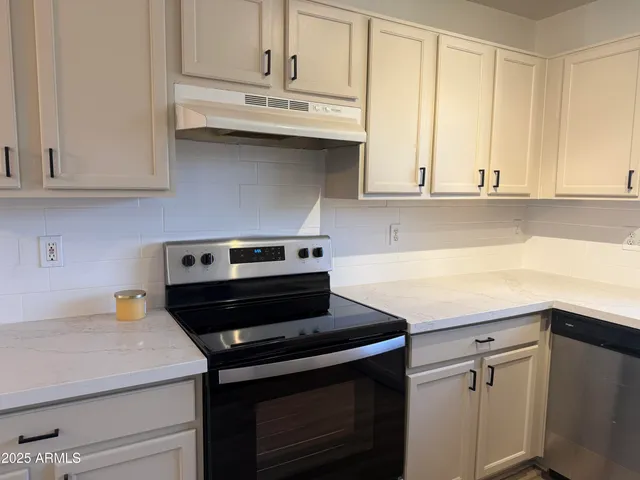 $1,995 | 2358 East Peach Tree Drive, Chandler, AZ 85249