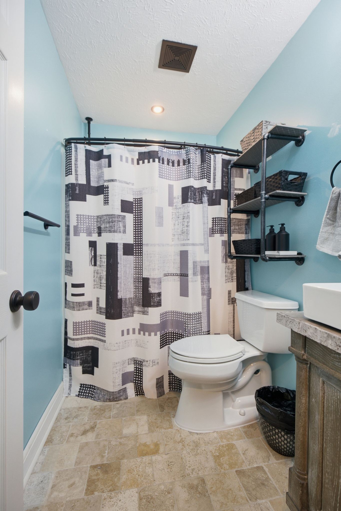 712 North Woodson Road Clarksville, TN 37043 - Photo 21 of 33 Gallery Image 21