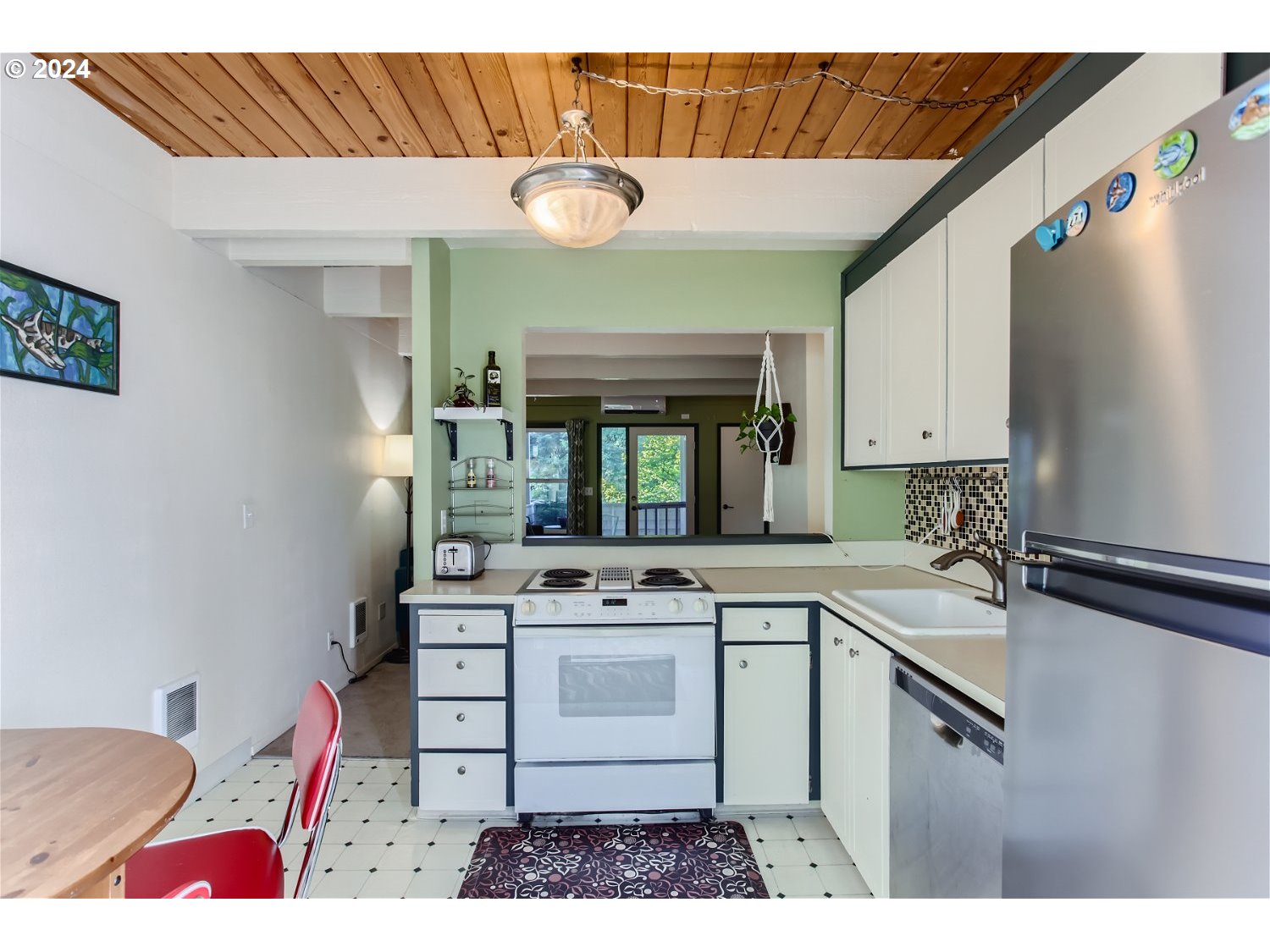 5335 Northwest Innisbrook Place Portland, OR 97229 - Photo 12 of 34 Gallery Image 12