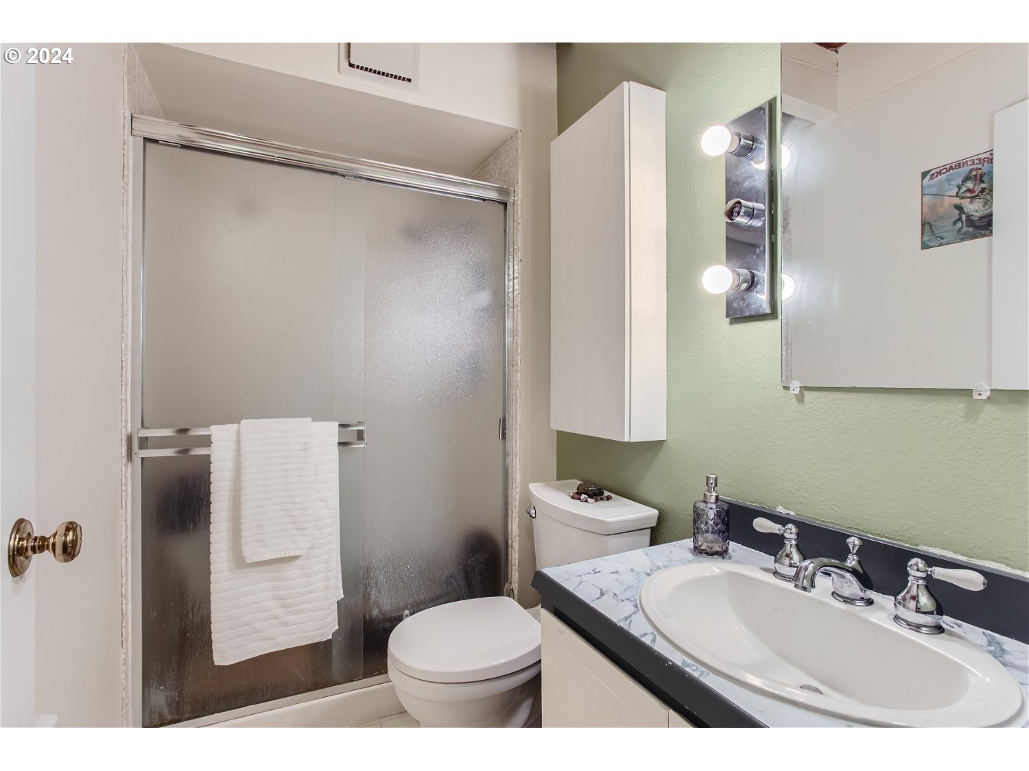5335 Northwest Innisbrook Place Portland, OR 97229 - Photo 14 of 34 Gallery Image 14