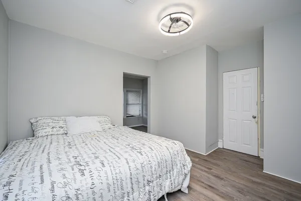 $2,550 | 1507 Laird Street, Houston, TX 77008