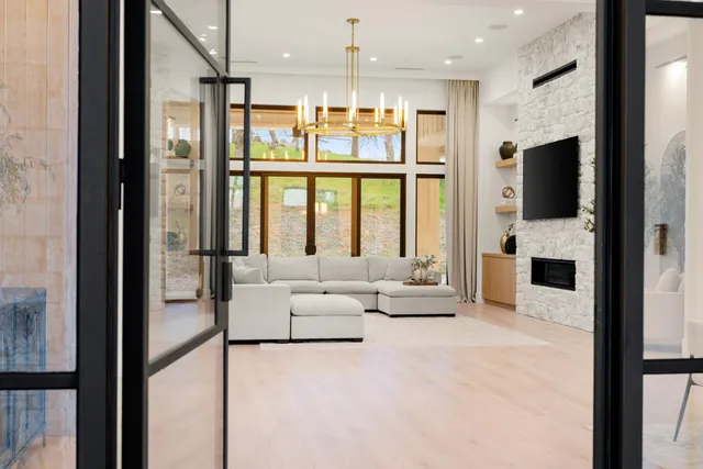 $2,300,000 | 5035 Broken Bow Lane, Rescue, CA 95672