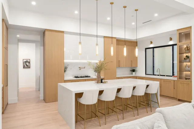 $2,300,000 | 5035 Broken Bow Lane, Rescue, CA 95672