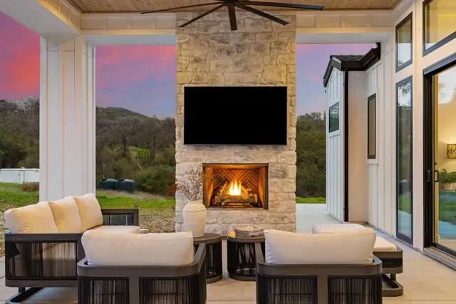 $2,300,000 | 5035 Broken Bow Lane, Rescue, CA 95672