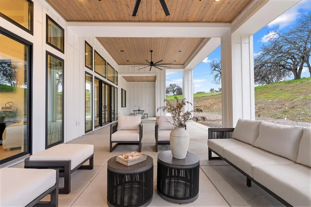 $2,300,000 | 5035 Broken Bow Lane, Rescue, CA 95672