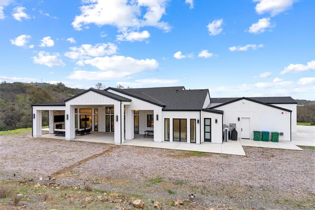 $2,300,000 | 5035 Broken Bow Lane, Rescue, CA 95672