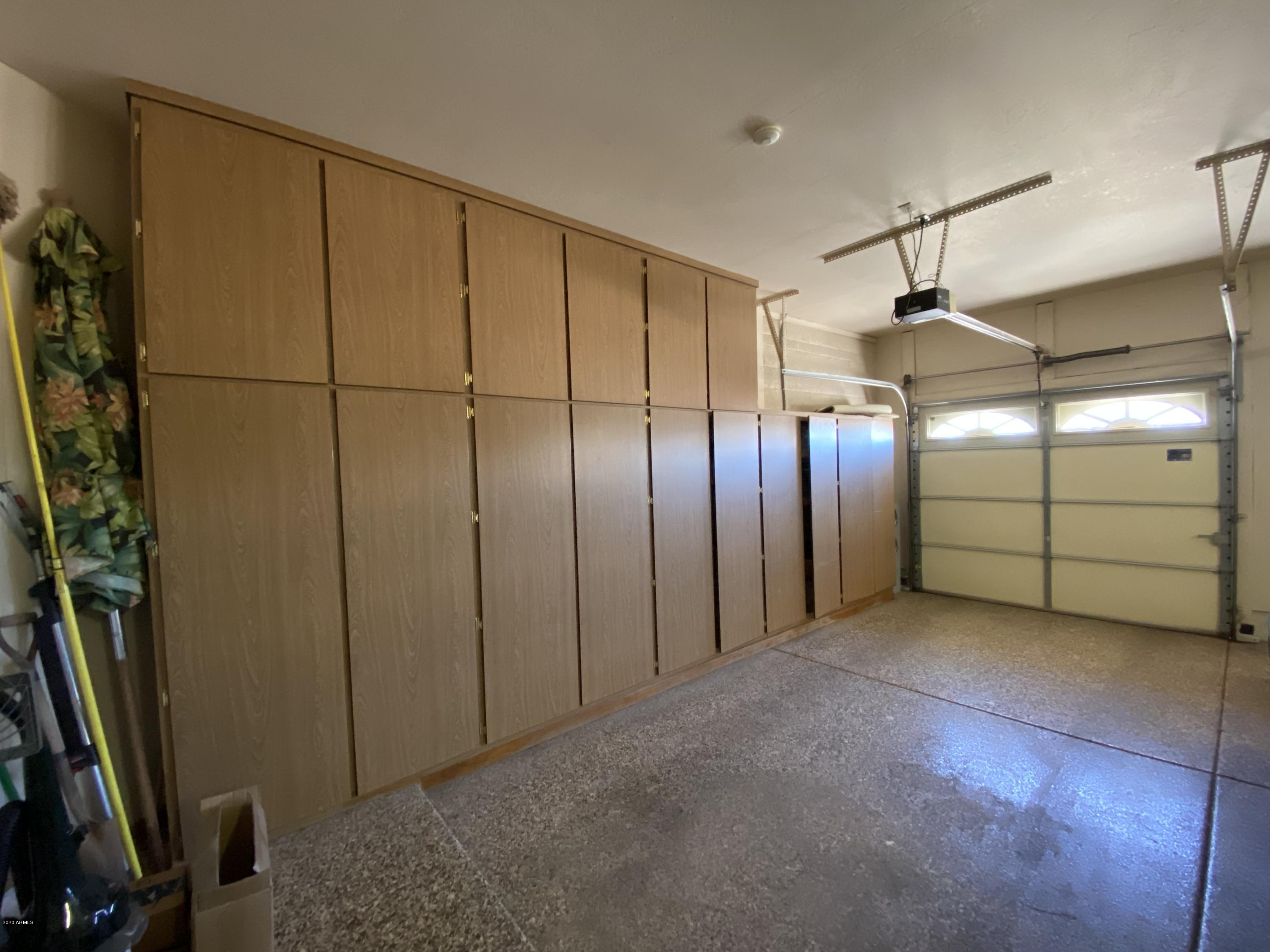 21203 South Lindsay Road Gilbert, AZ 85298 - Photo 45 of 64 Garage Single Bay Side