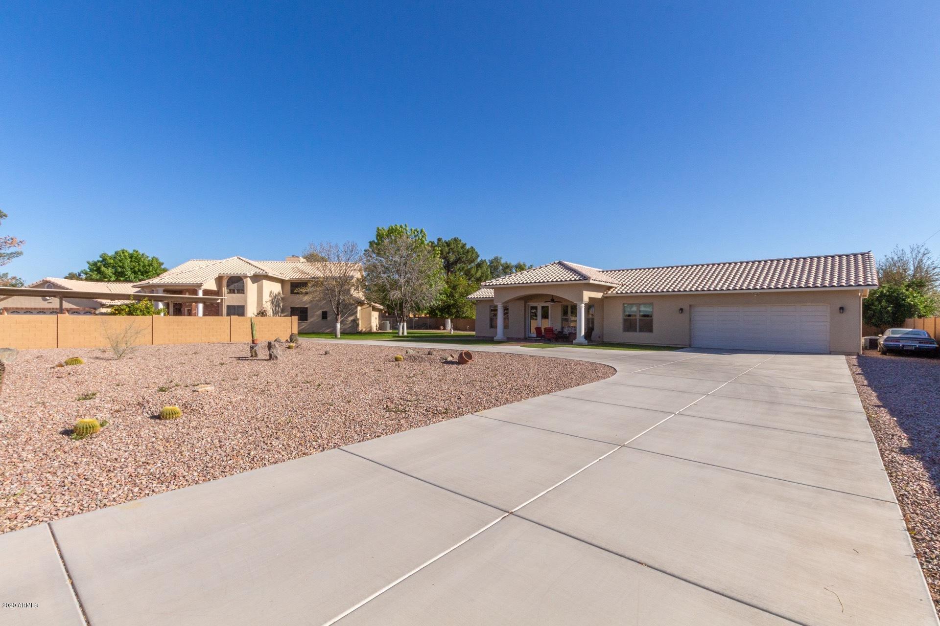 21203 South Lindsay Road Gilbert, AZ 85298 - Photo 51 of 64 Guest house