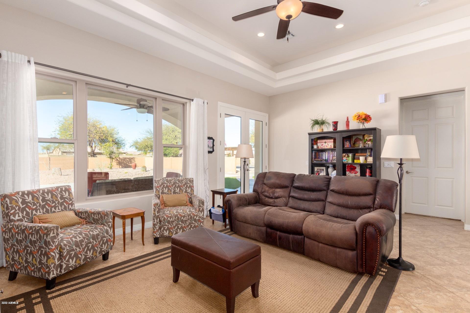 21203 South Lindsay Road Gilbert, AZ 85298 - Photo 58 of 64 Guest house living area