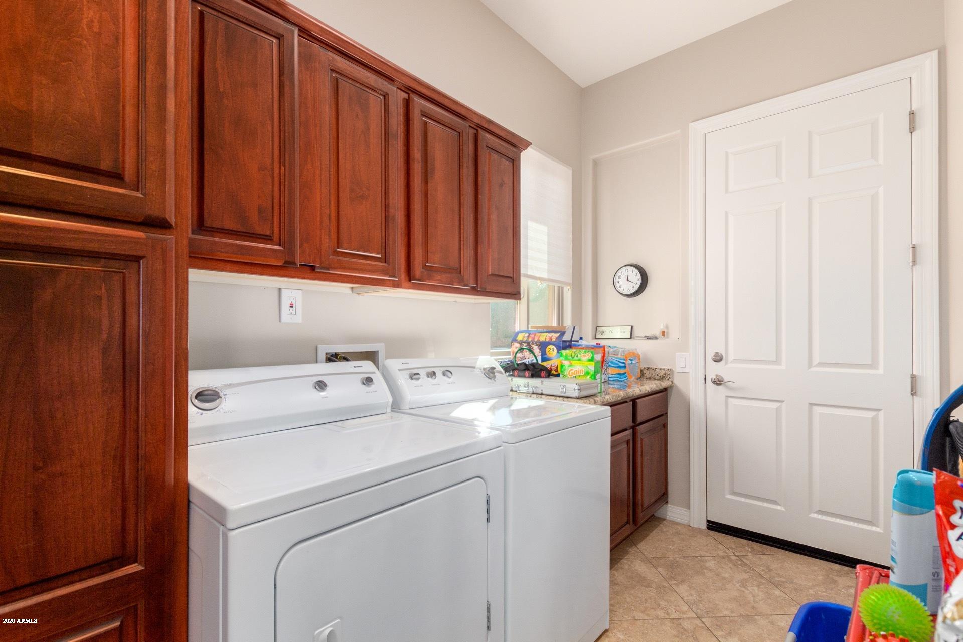 21203 South Lindsay Road Gilbert, AZ 85298 - Photo 63 of 64 Guest house laundry room