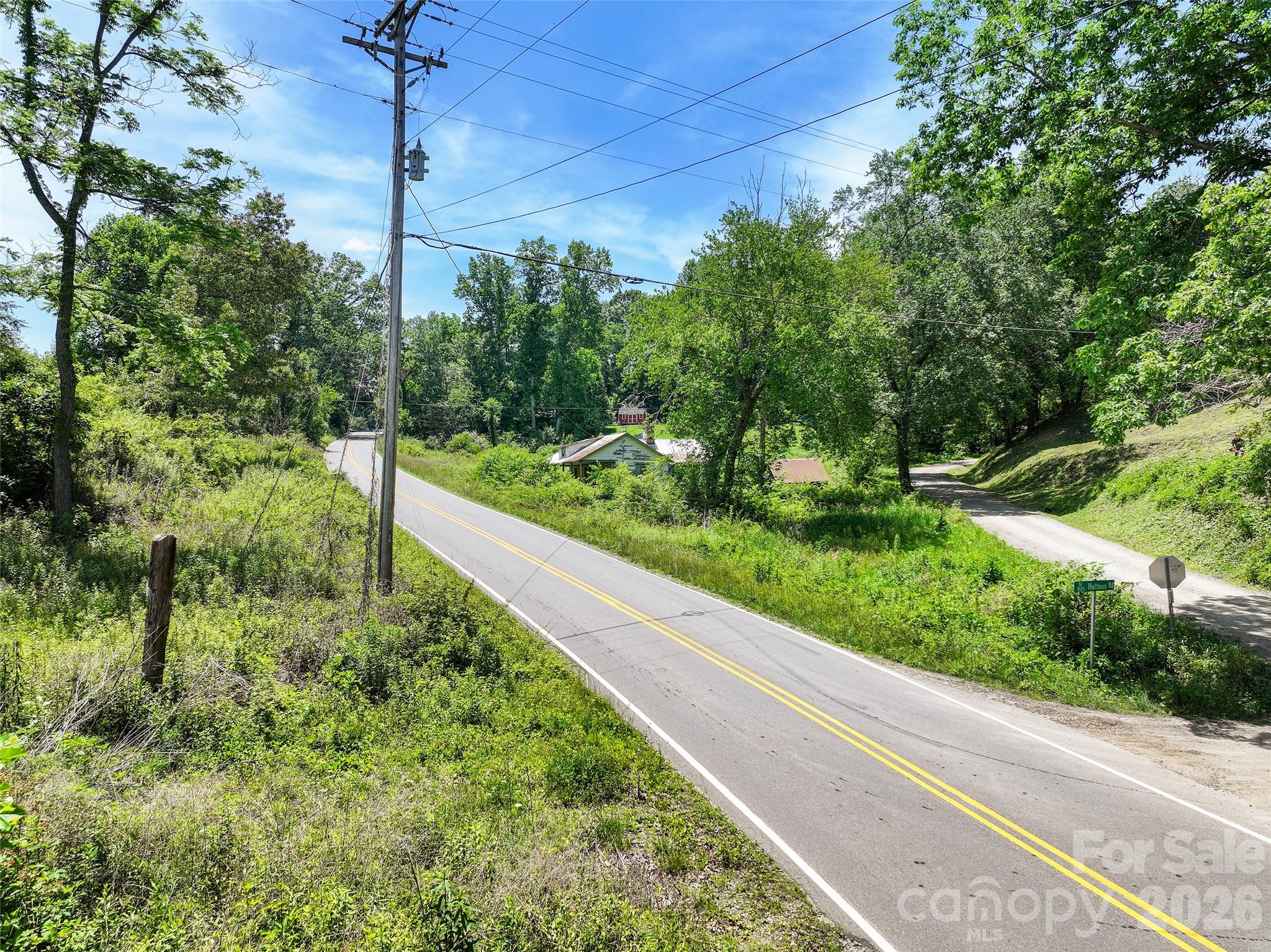 347 Richland Creek Road Clyde, NC 28721 - Photo 10 of 46