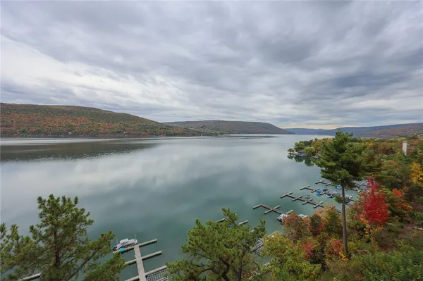 $234,900 | 105 Cliffside Drive, South Bristol, NY 14424