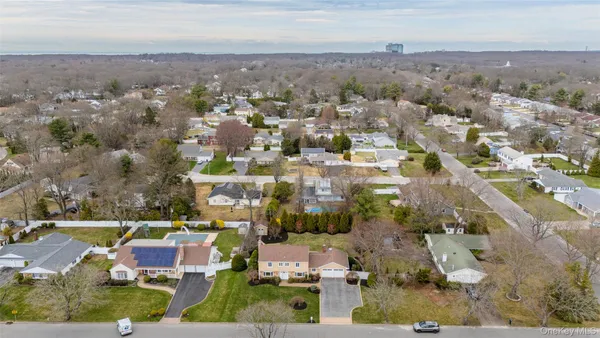 $850,000 | 9 Bowen Place, Stony Brook, NY 11790