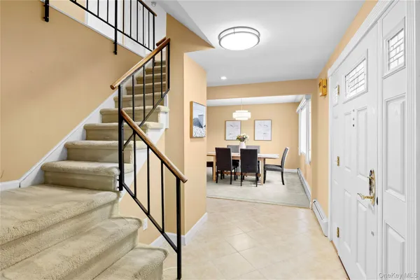 $850,000 | 9 Bowen Place, Stony Brook, NY 11790