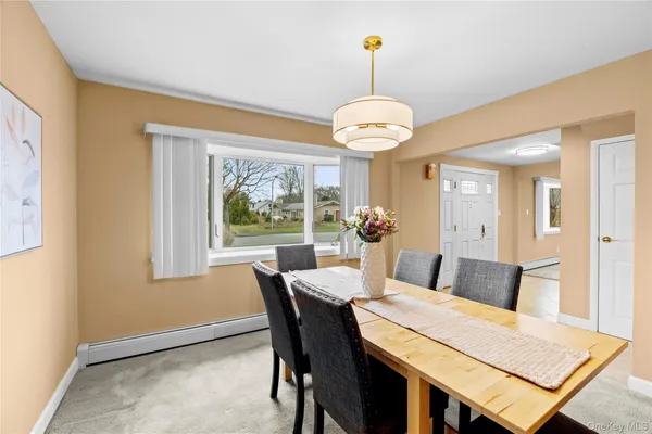 $850,000 | 9 Bowen Place, Stony Brook, NY 11790