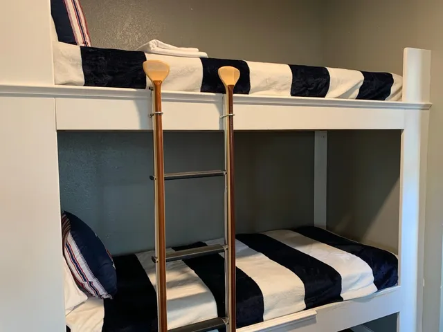 $1,890 | 3404 American Drive, Unit 3210, Lago Vista, TX 78645