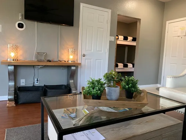 $1,890 | 3404 American Drive, Unit 3210, Lago Vista, TX 78645