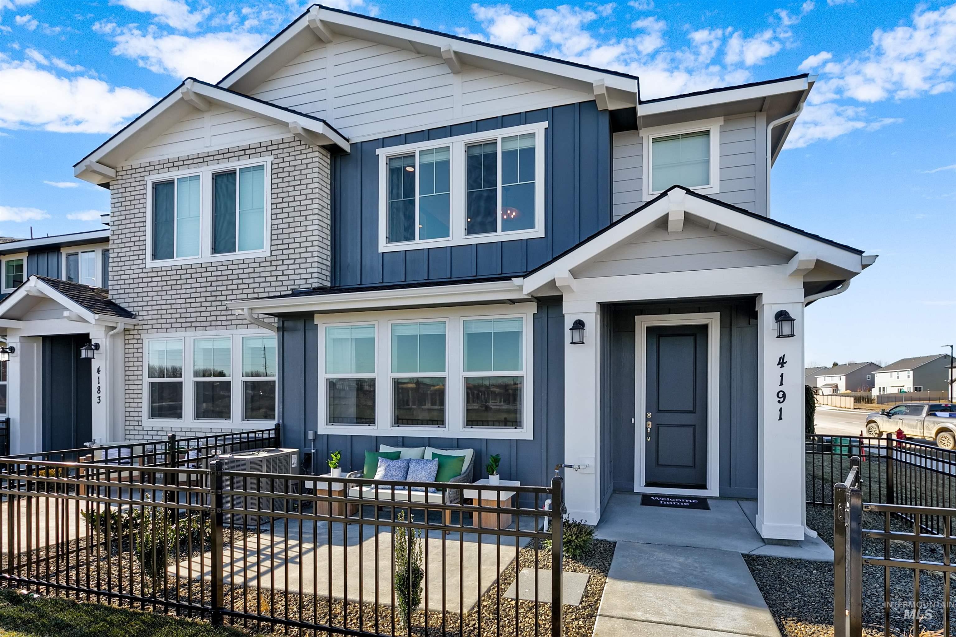 4101 West Perspective Street Eagle, ID 83616 - Photo 3 of 28