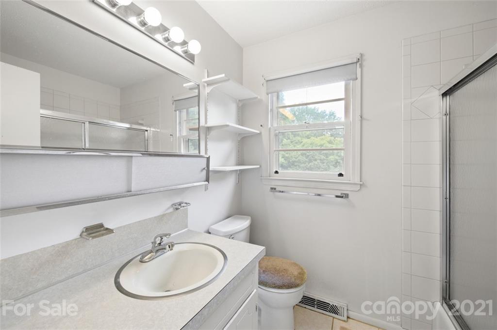 6008 Potter Road, Unit 7 Matthews, NC 28104 - Photo 13 of 27 Gallery Image 13