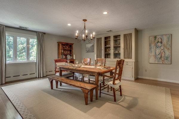 2 Sheldon Road Marblehead, MA 01945 - Photo 8 of 30