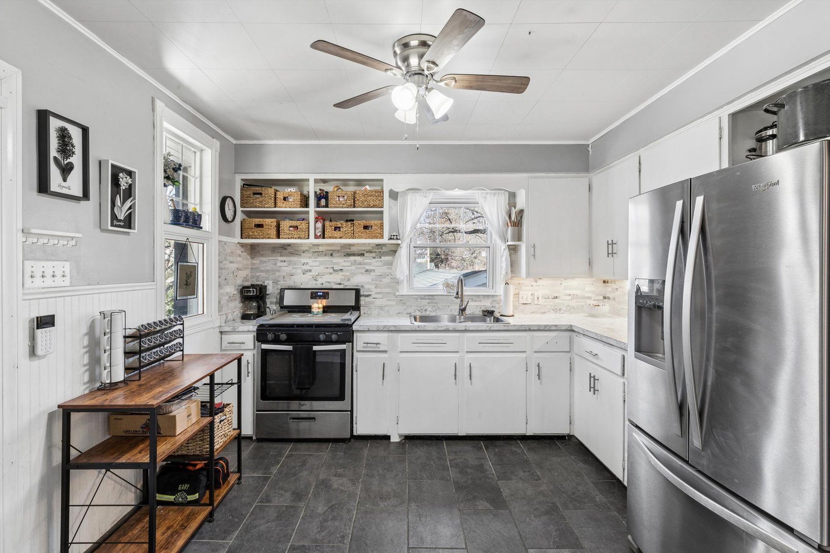 1228 Caroline Avenue Clinton, IA 52732 - Photo 23 of 50