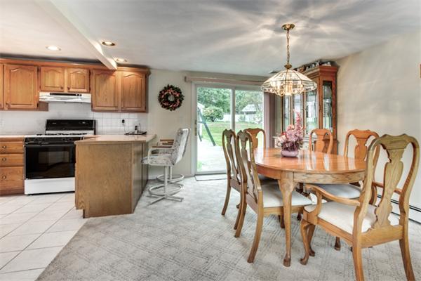 53 Elizabeth Road Billerica, MA 01821 - Photo 8 of 28 Gallery Image 8