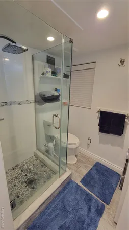 $2,650 | 85 Mohawk Avenue, Unit GARDEN, East Atlantic Beach, NY 11561