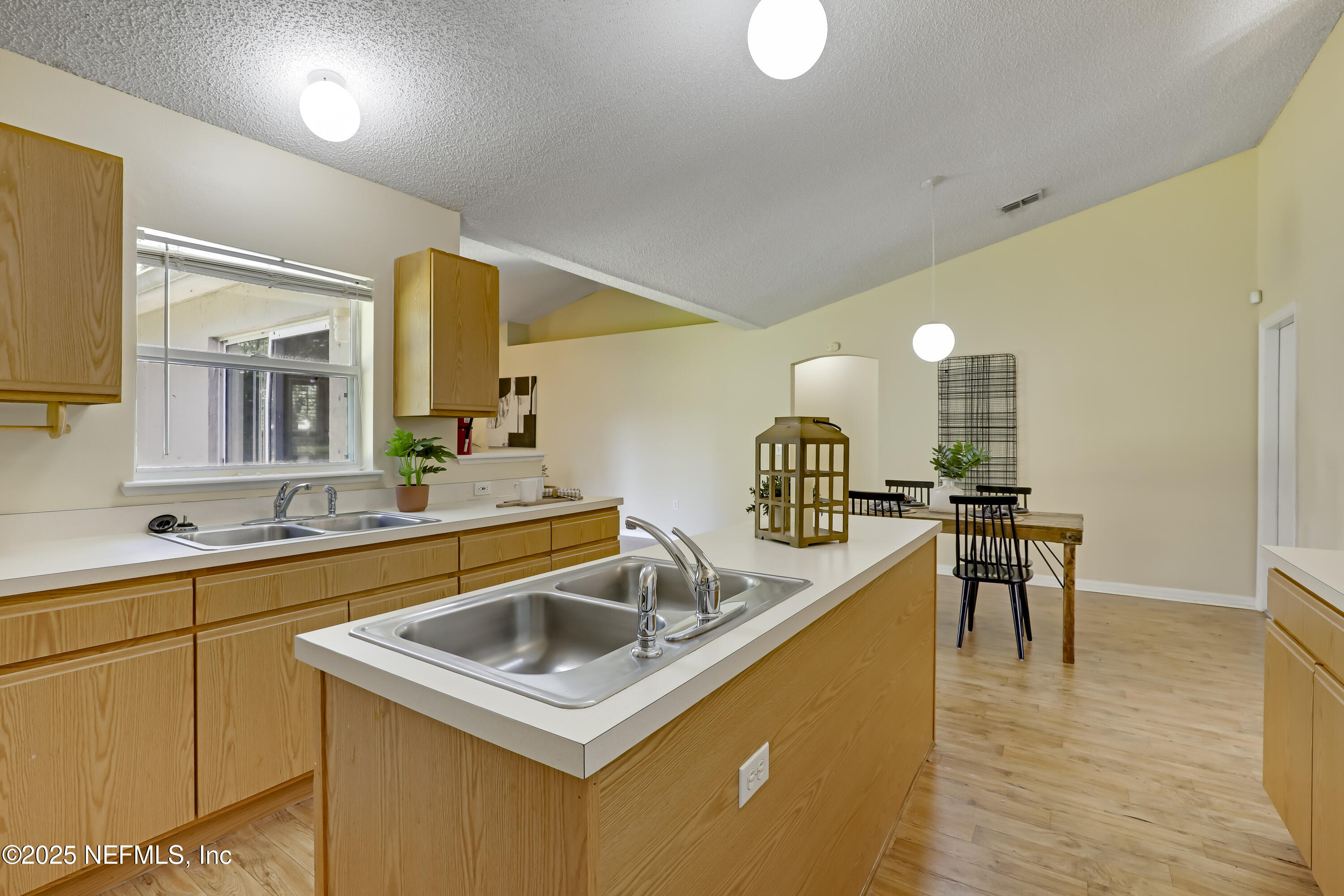 12269 Hickory Forest Road Jacksonville, FL 32226 - Photo 23 of 43 21 Kitchen