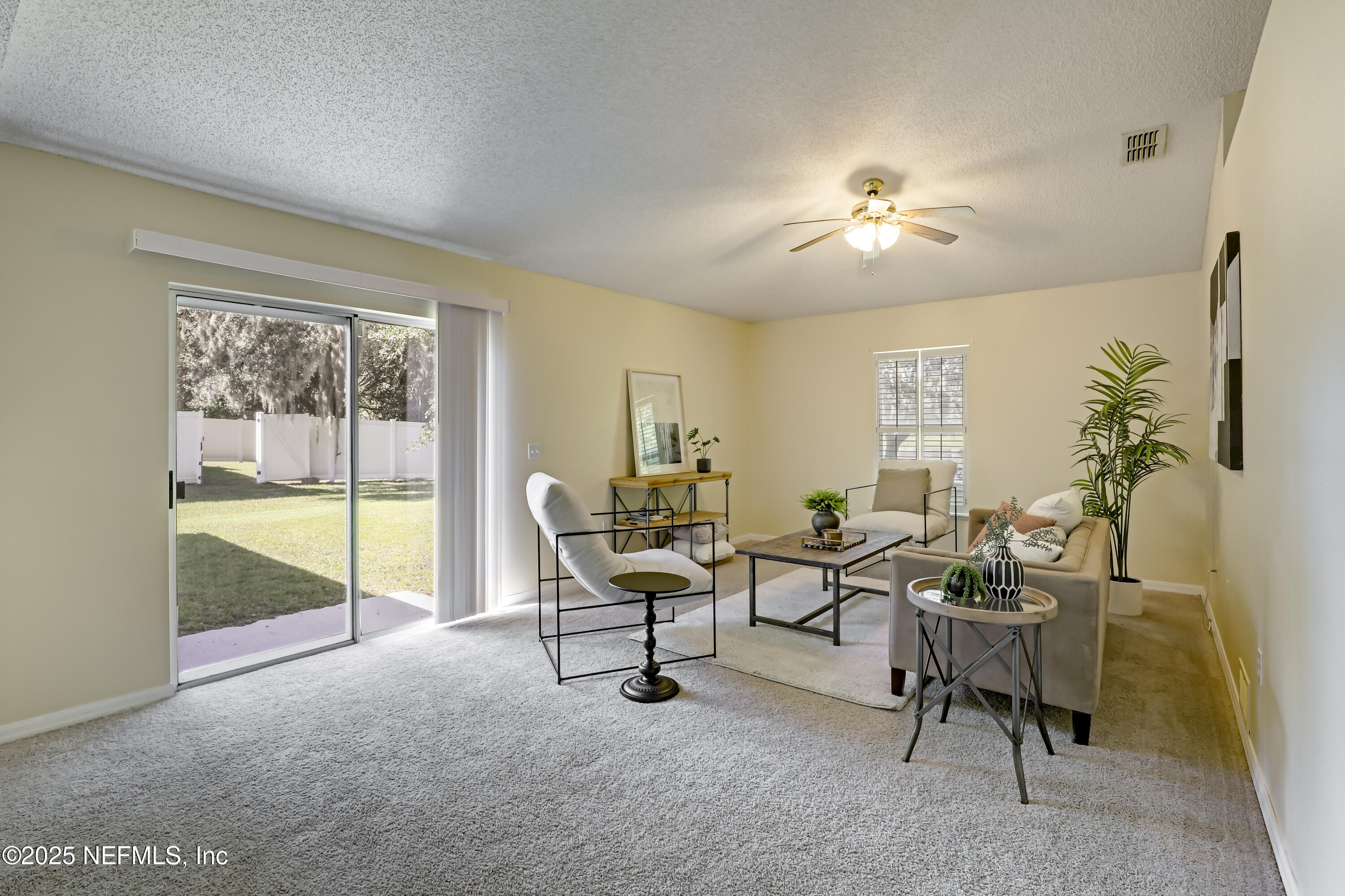 12269 Hickory Forest Road Jacksonville, FL 32226 - Photo 28 of 43 26 Family room