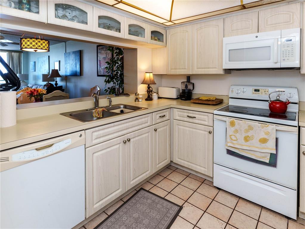 4823 Ebbtide Lane, Unit 302 Port Richey, FL 34668 - Photo 7 of 44 Gallery Image 7