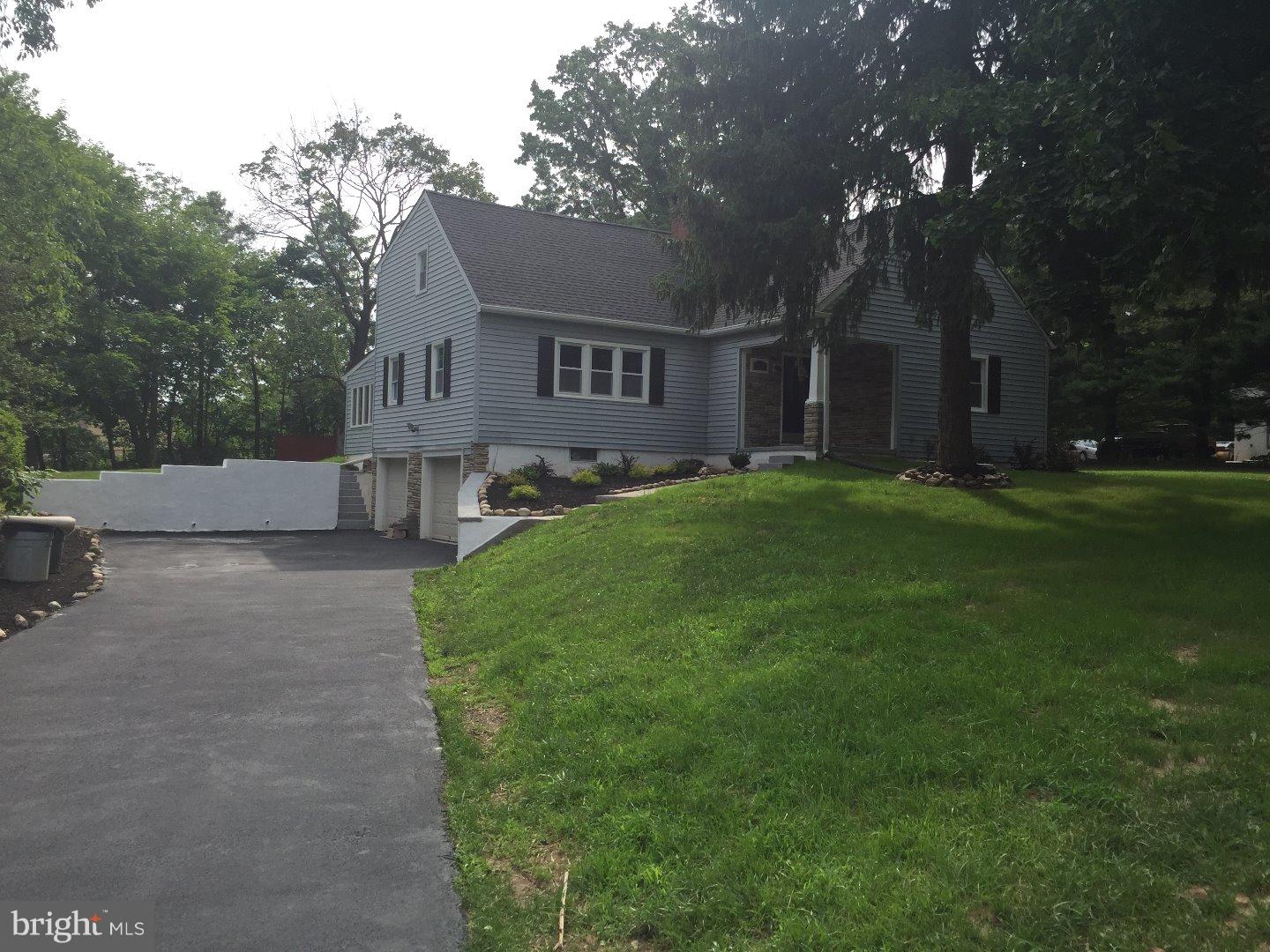 1370 Eddowes Road Warminster, PA 18974 - Photo 1 of 25 Gallery Image 1