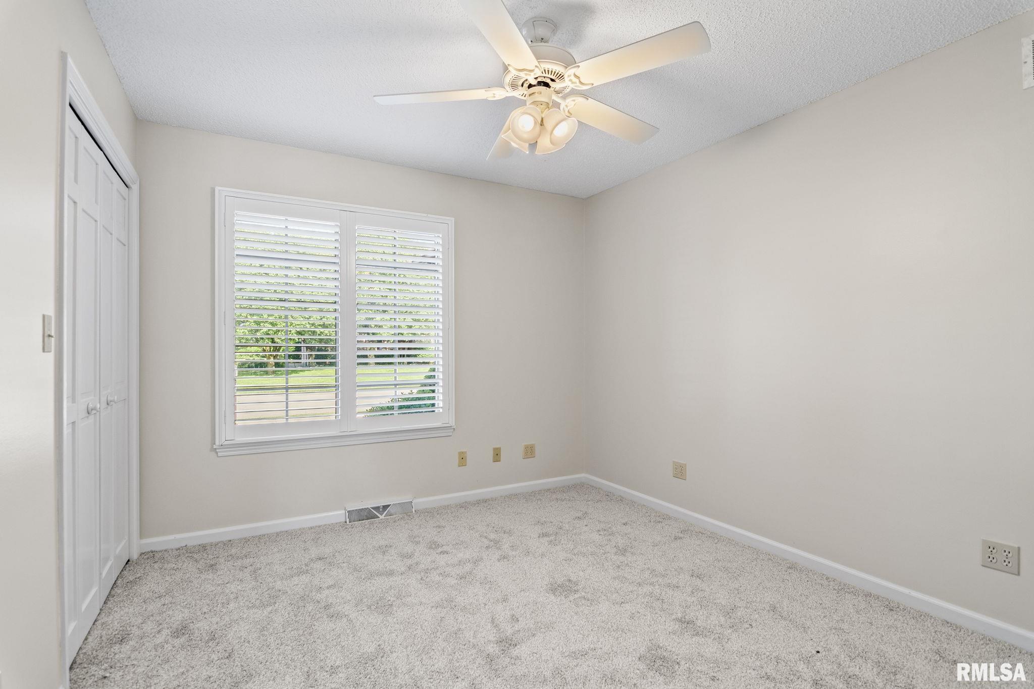 4705 Wildcat Run Springfield, IL 62711 - Photo 32 of 55