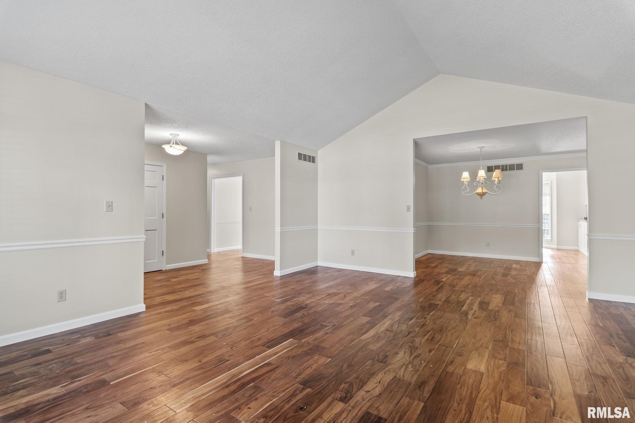 4705 Wildcat Run Springfield, IL 62711 - Photo 7 of 55