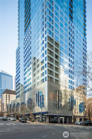 $5,500 | 737 Olive Way, Unit 2905, Seattle, WA 98101