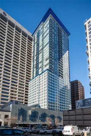 $5,500 | 737 Olive Way, Unit 2905, Seattle, WA 98101