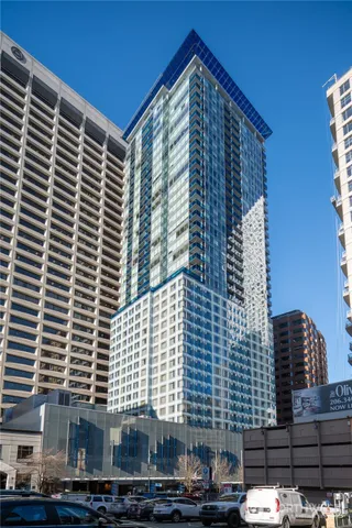 $5,500 | 737 Olive Way, Unit 2905, Seattle, WA 98101