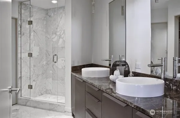 $5,500 | 737 Olive Way, Unit 2905, Seattle, WA 98101