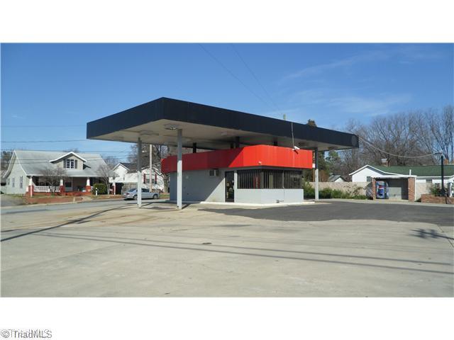700 Raleigh Road Lexington, NC 27292 - Photo 1 of 5 Exterior Front.