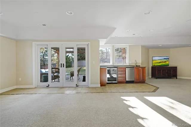 $1,725,000 | 5586 East Mineral Lane, Centennial, CO 80122